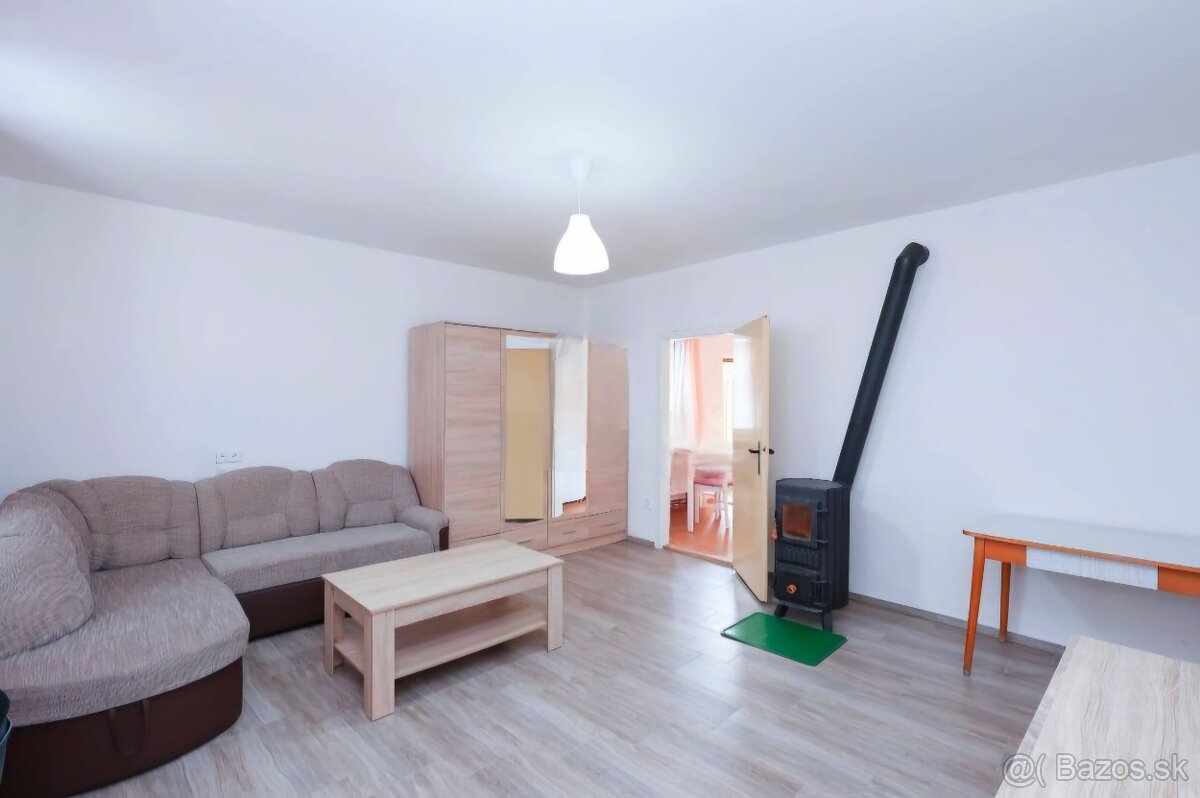 Prenájmem 1.izbový rodinný dom vo Viničnom... - 6