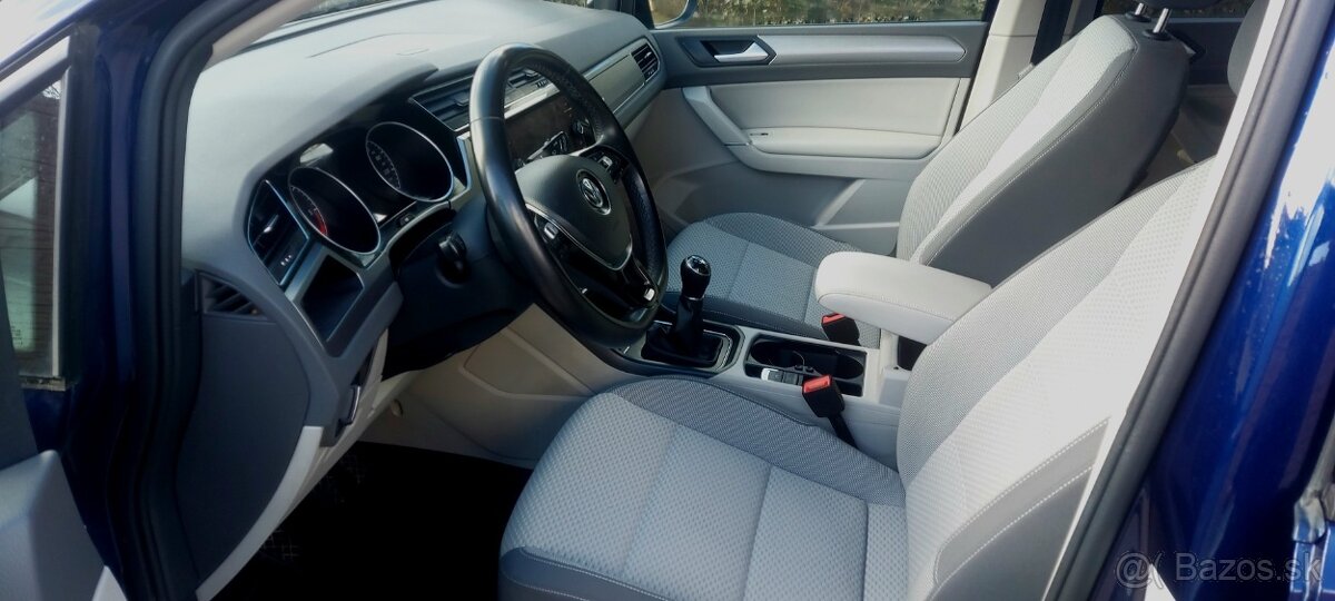 VW TOURAN 1,6 TDI COMFORTLINE - 6