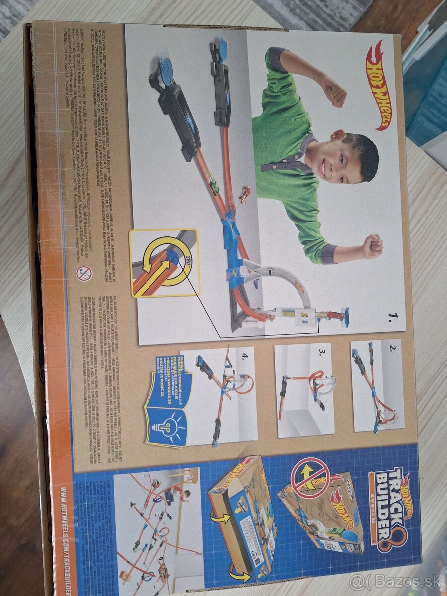 Hot wheels - 6