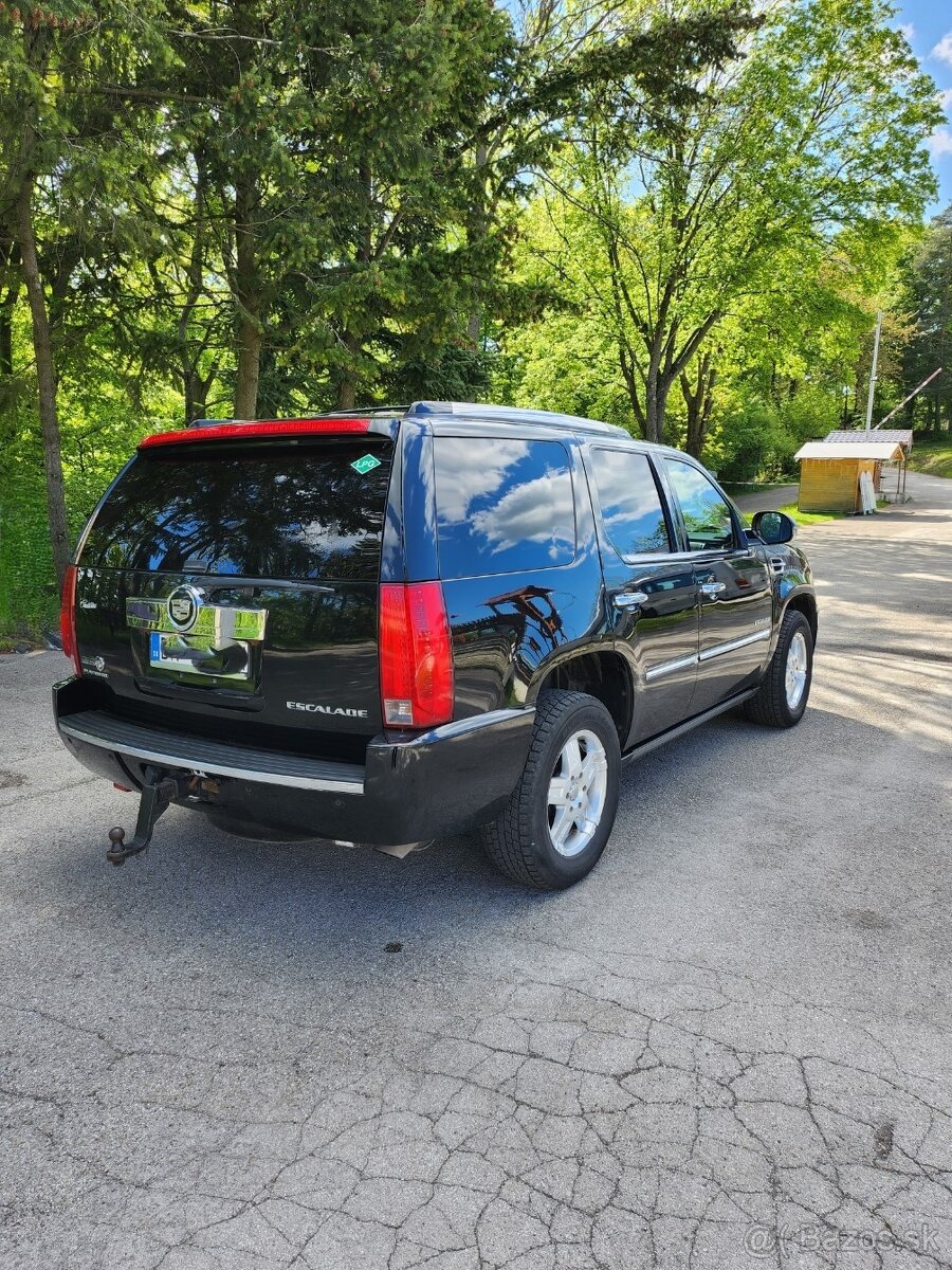 Predám CADILLAC ESCALADE - 6