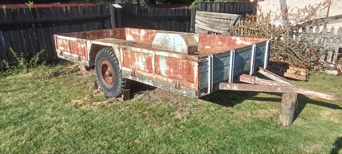 Ponúkam traktor s príslušenstvom - 6