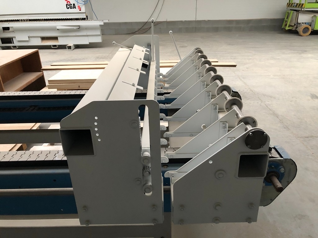 Průběžný dýhovací lis ORMA, desky 5100 x 1400 mm - 6