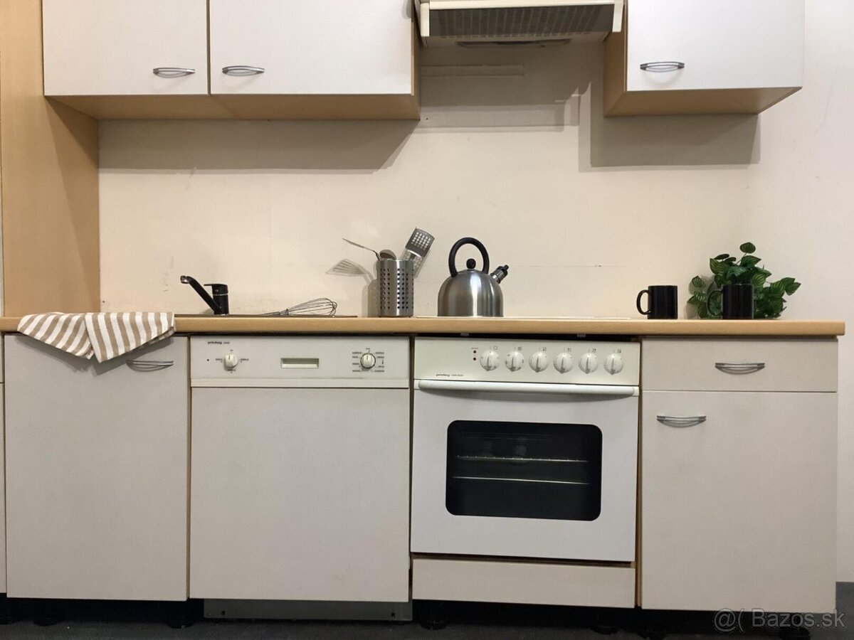 Rovná kuchynská linka ZOE - 6