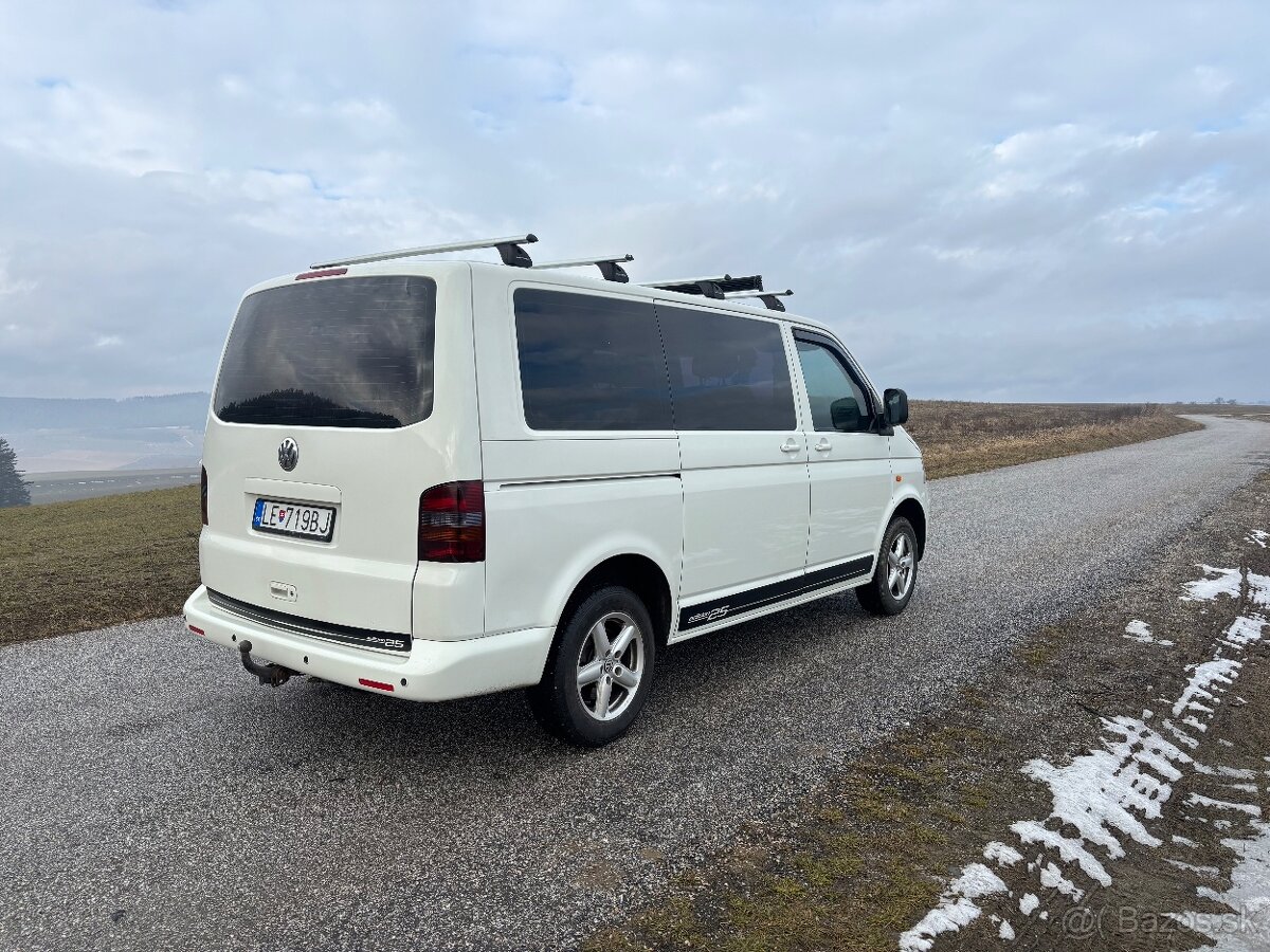 Volkswagen Transporter T5 1.9 TDi - 6