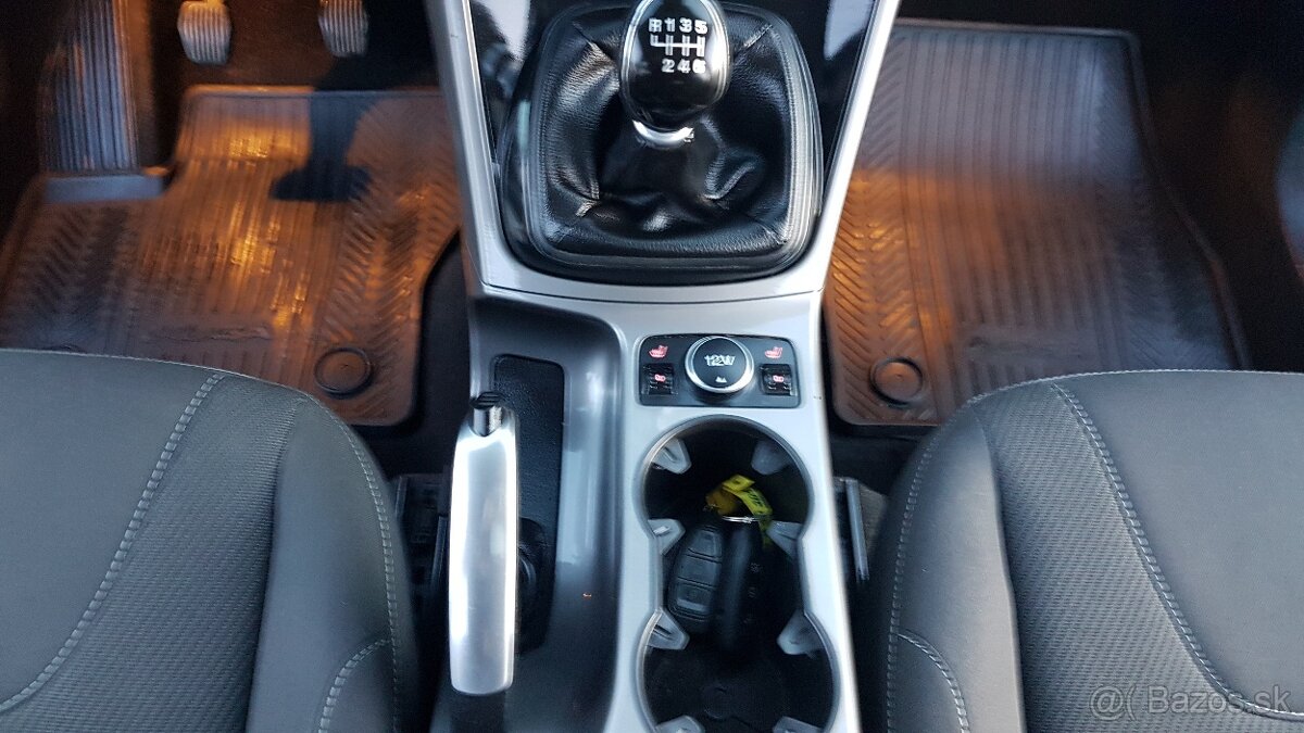 Ford Kuga 2.0 TDCi 2016 - 6