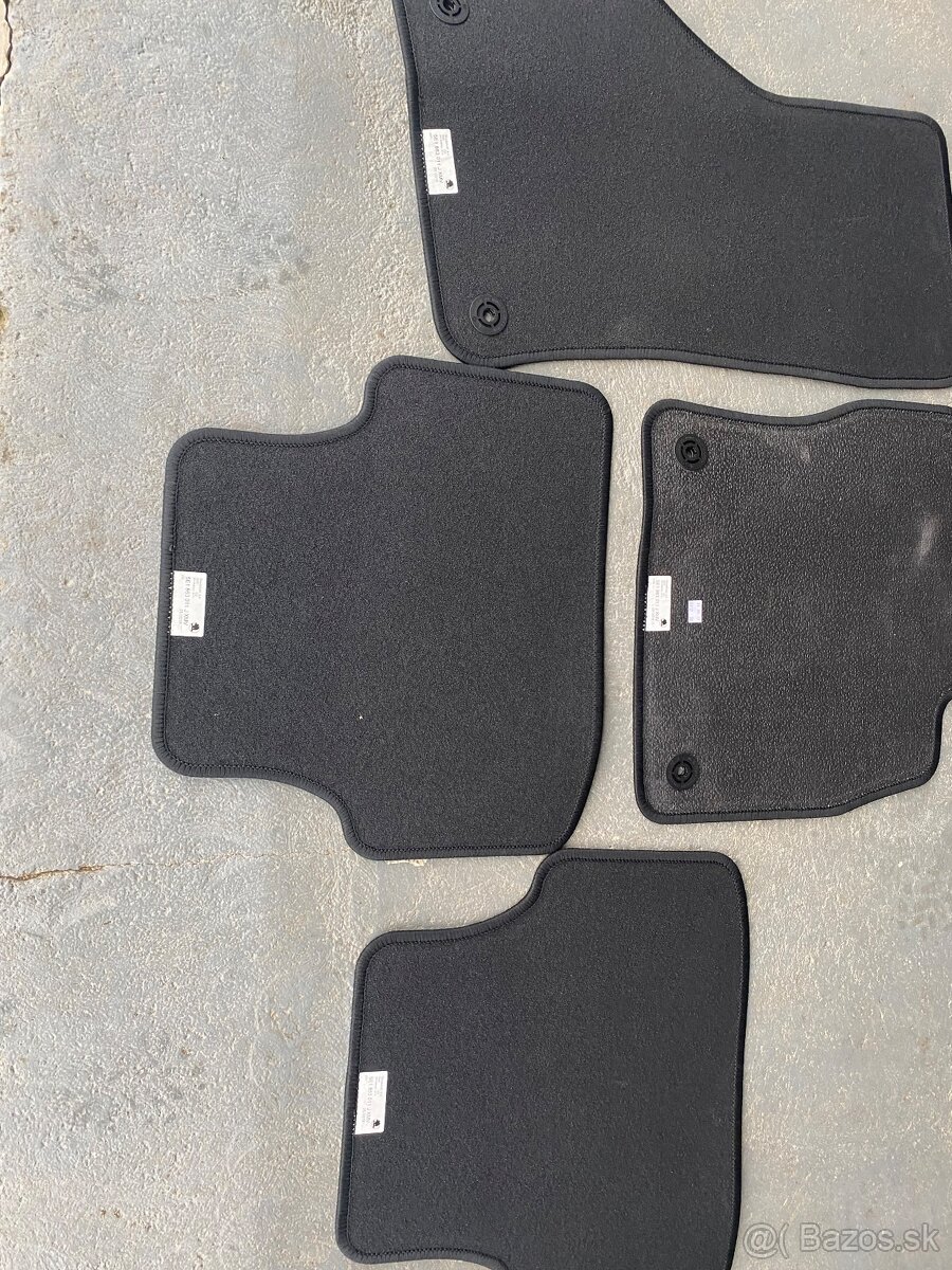 Textilné koberce Škoda octavia 3 - 6