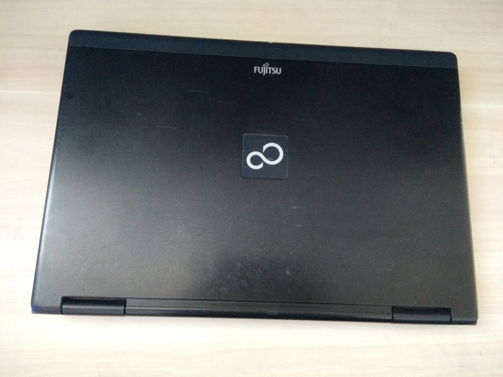 predám na diely notebooky FUJITSU. - 6