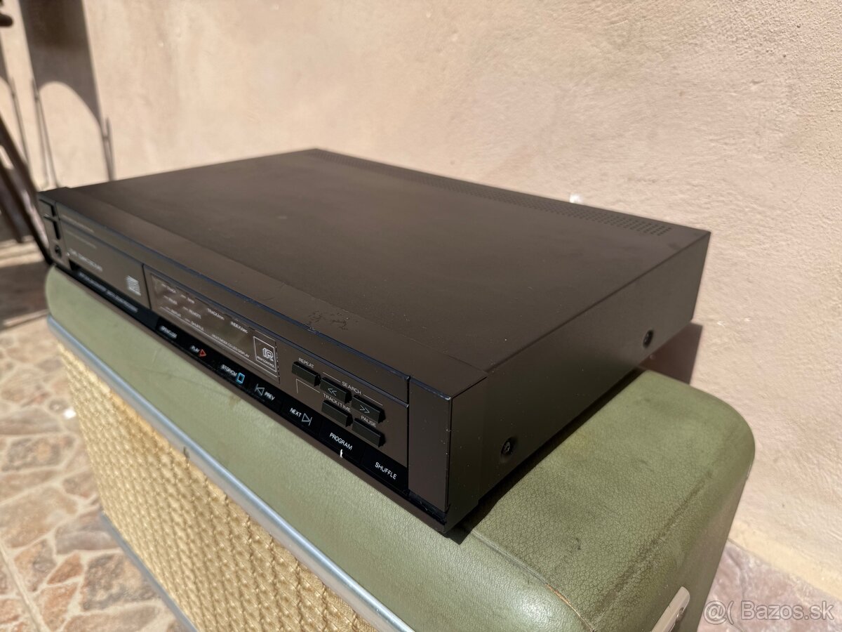 Predam CD player ETA CD482 - 6