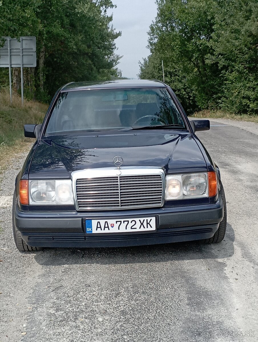 Mercedes Benz 220E W124 - 6