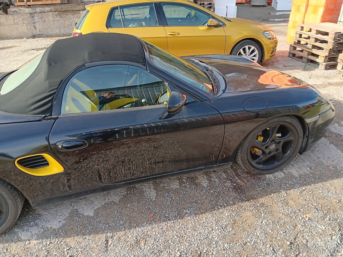 PORSCE BOXSTER 986 rv 2001, 2,7 162kW kabrio - 6