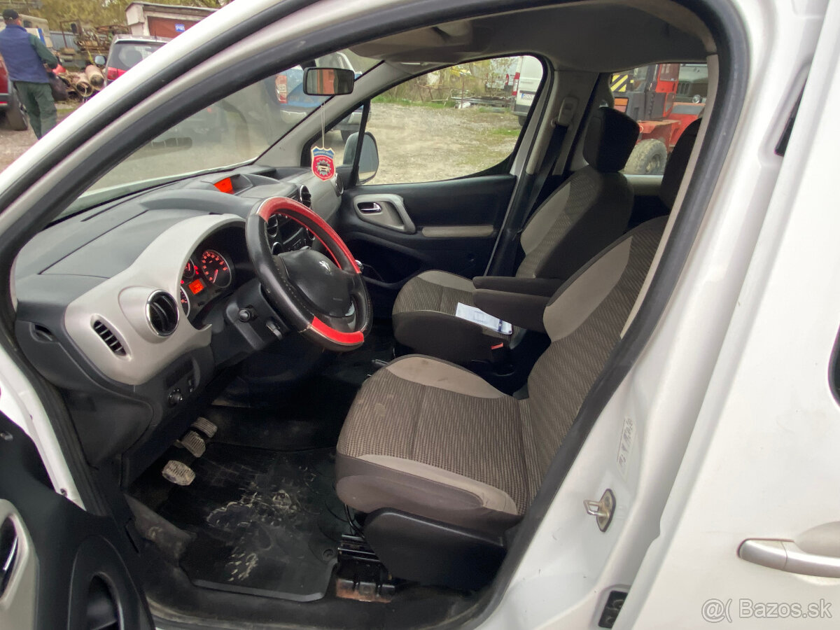 Peugeot Partner TEPEE OUTDOOR 1.6 HDi 68kw Manuál - 6