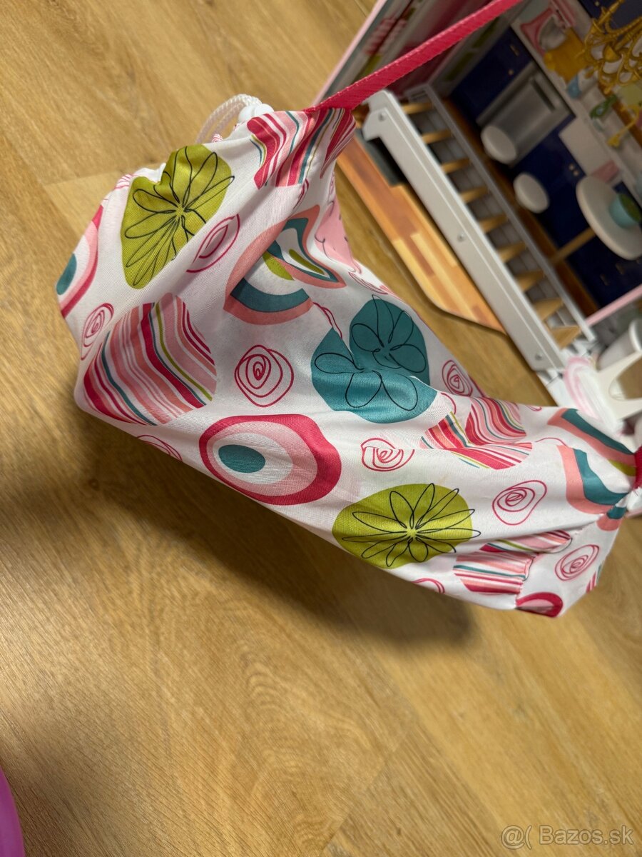 Skladacia postieľka pre bábiky aj s vaničkou a prísl. - 6