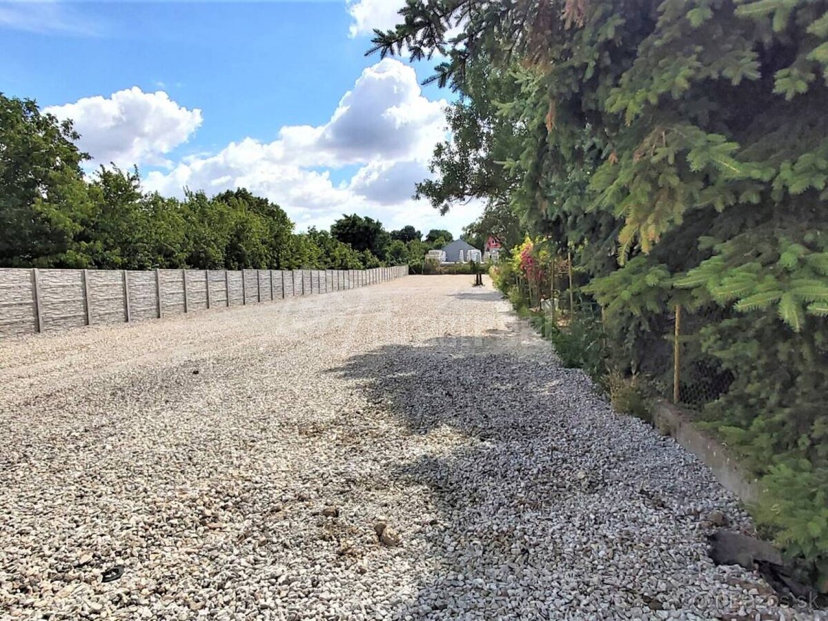 Prenájom - pre obč. vybavenosť - Pozemok na prenájom… - 6