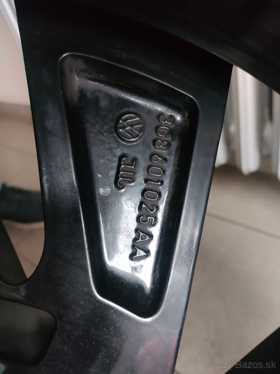 Originál alu disky ADELAIDE VW Arteon,B8 8Jx19, 5x112 ET40 - 6