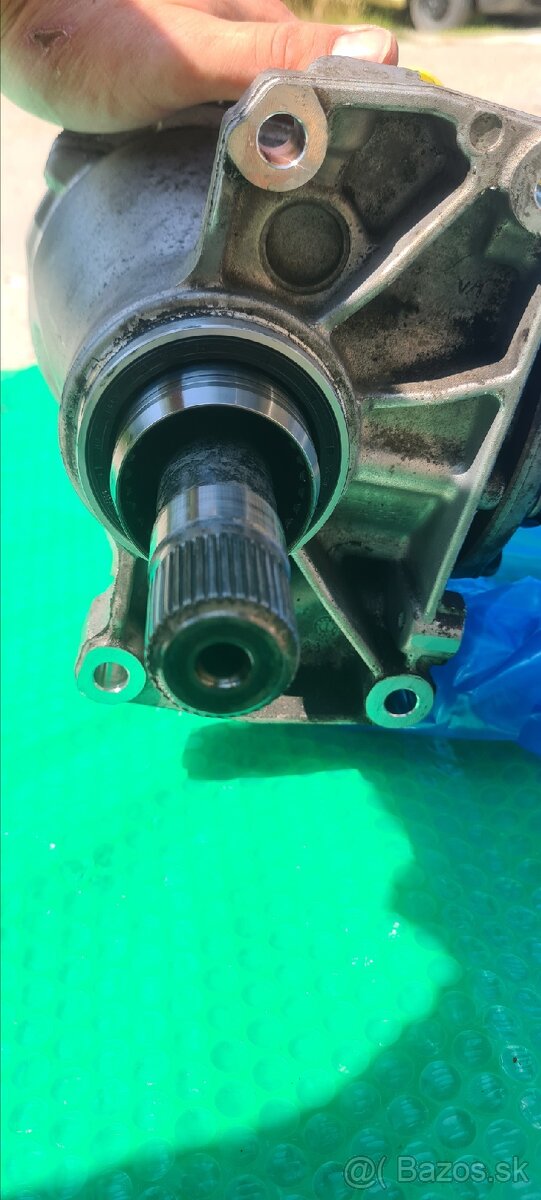 Uhlová prevodovka originál VW AG 0av409053s - 6