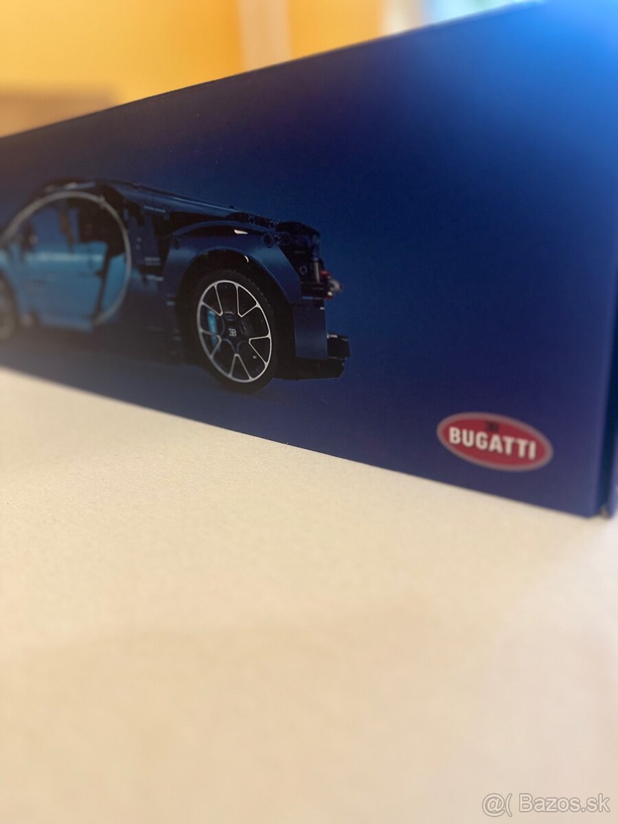 LEGO Technic Bugatti Chiron 42083 - 6