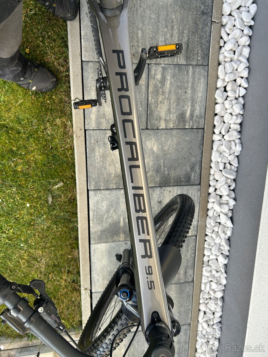 Trek procaliber 9,5 XL. 29” karbón - 6