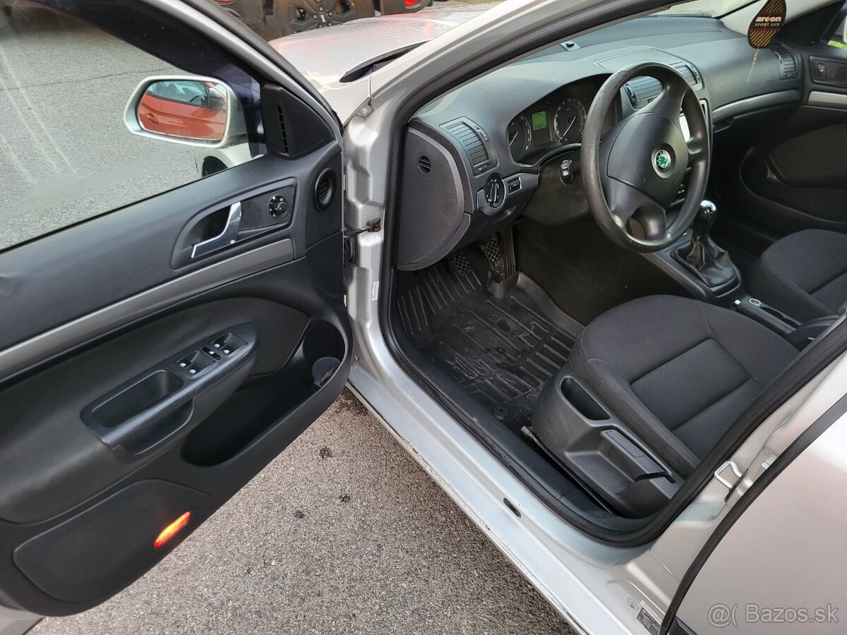 Skoda Octavia 2 - 6