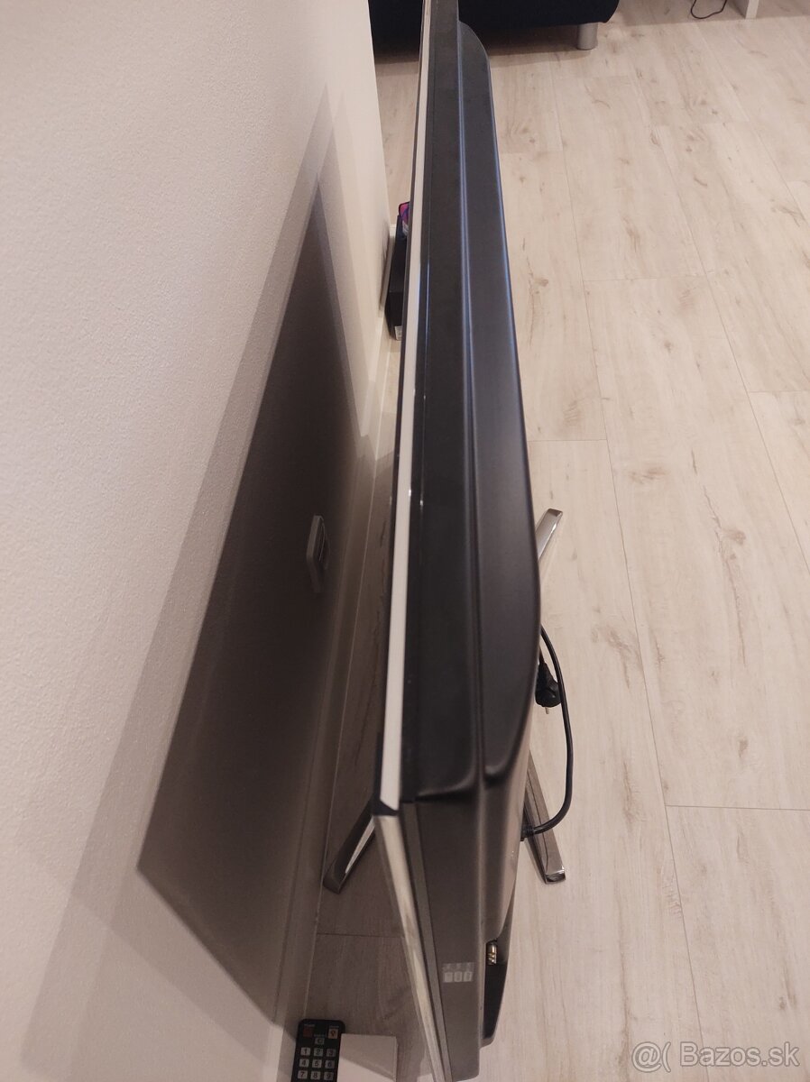 TV SAMSUNG LE46C750 46" Uhl.117cm 3D+okuliare - 6