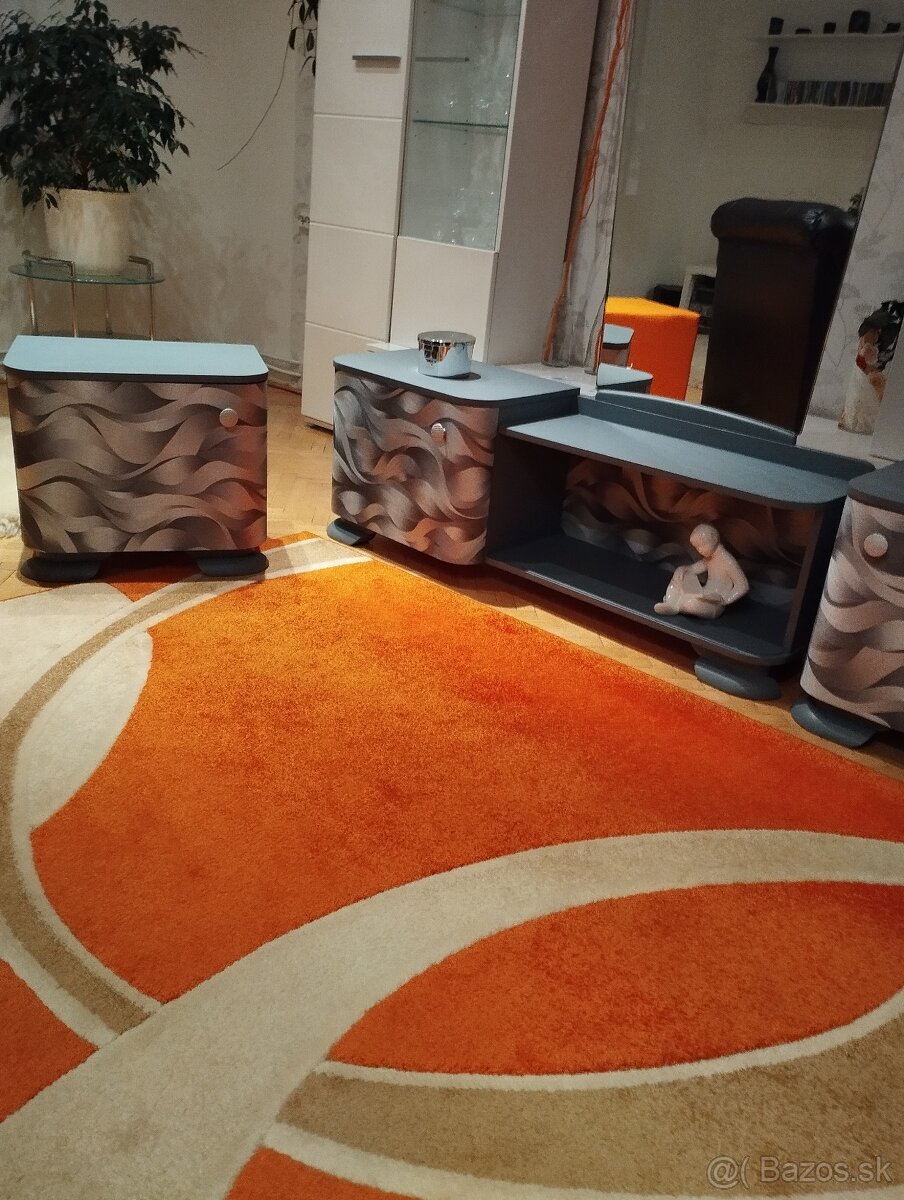 Nočné stolíky +zrkadlo - 6