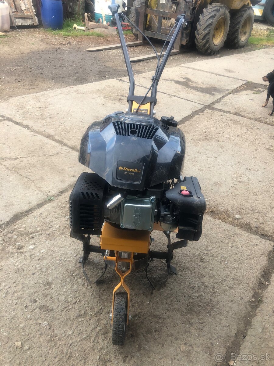 Benzínový kultivator Riwall 4040 - 6