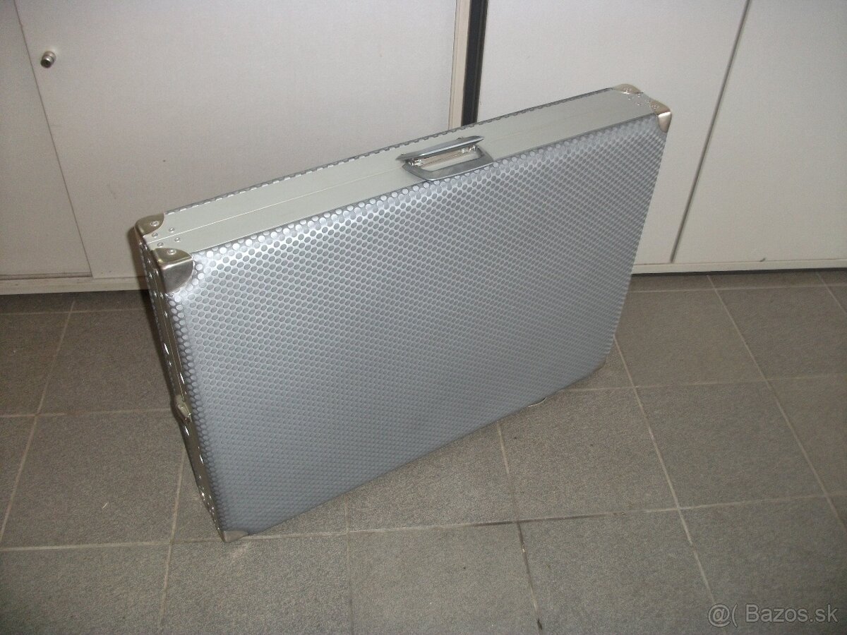 Predám hlinikový-mobilný masérsky/kozmetický stôl. - 6