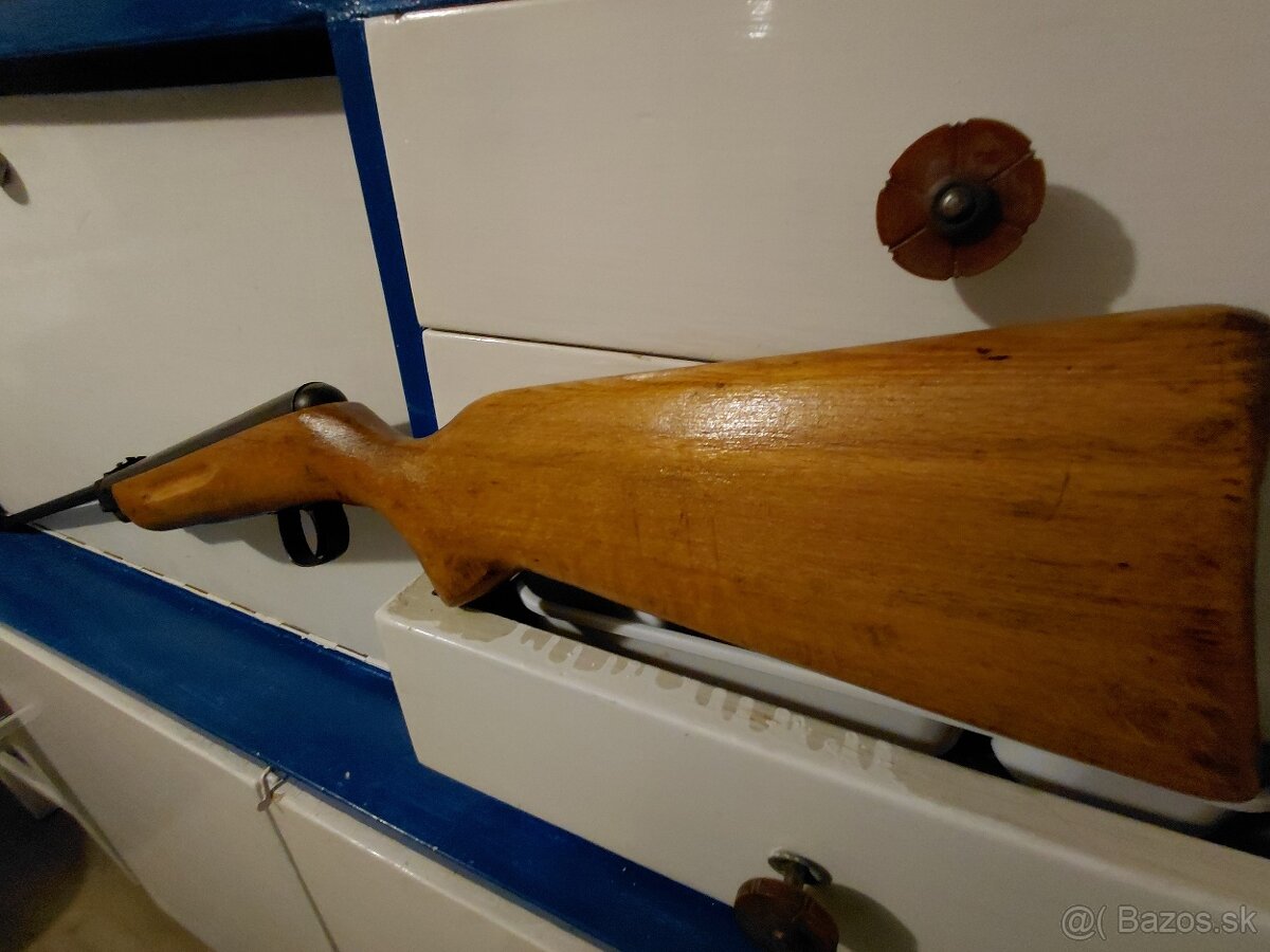 VZDUCHOVKA. SLAVIA 620 - 6