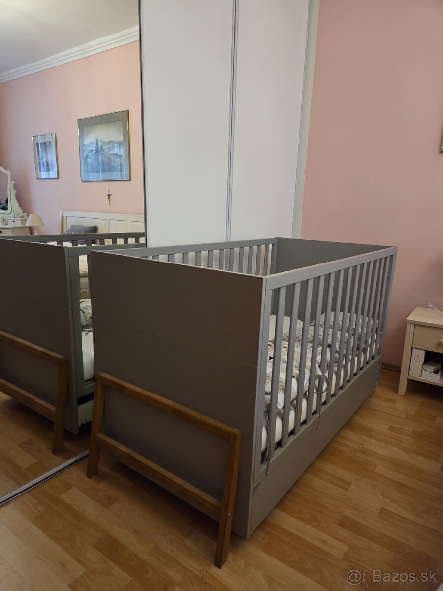 Detská postieľka Lotta 70x140 so zásuvkou, masívne drevo - 6