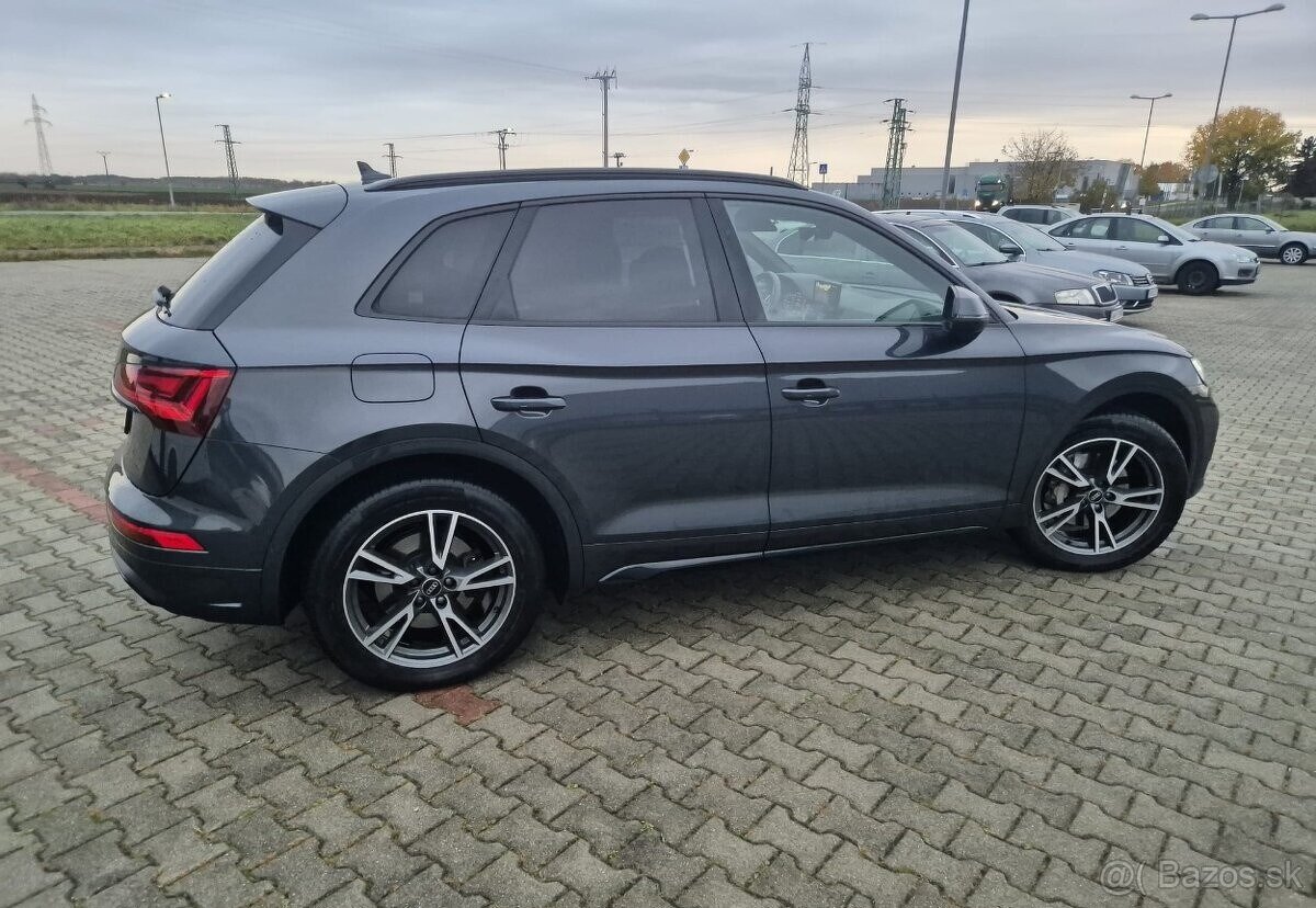 Audi Q5 2.0 TDI S TRONIC 2022 - 6
