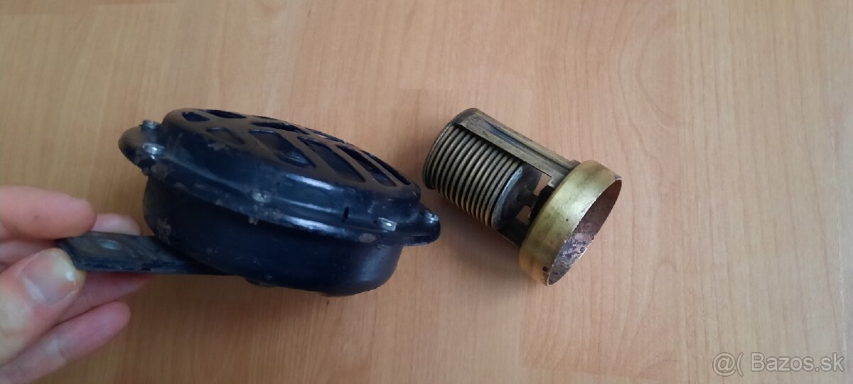 Klakson a termostat škoda 1000mb 100l 110r - 6