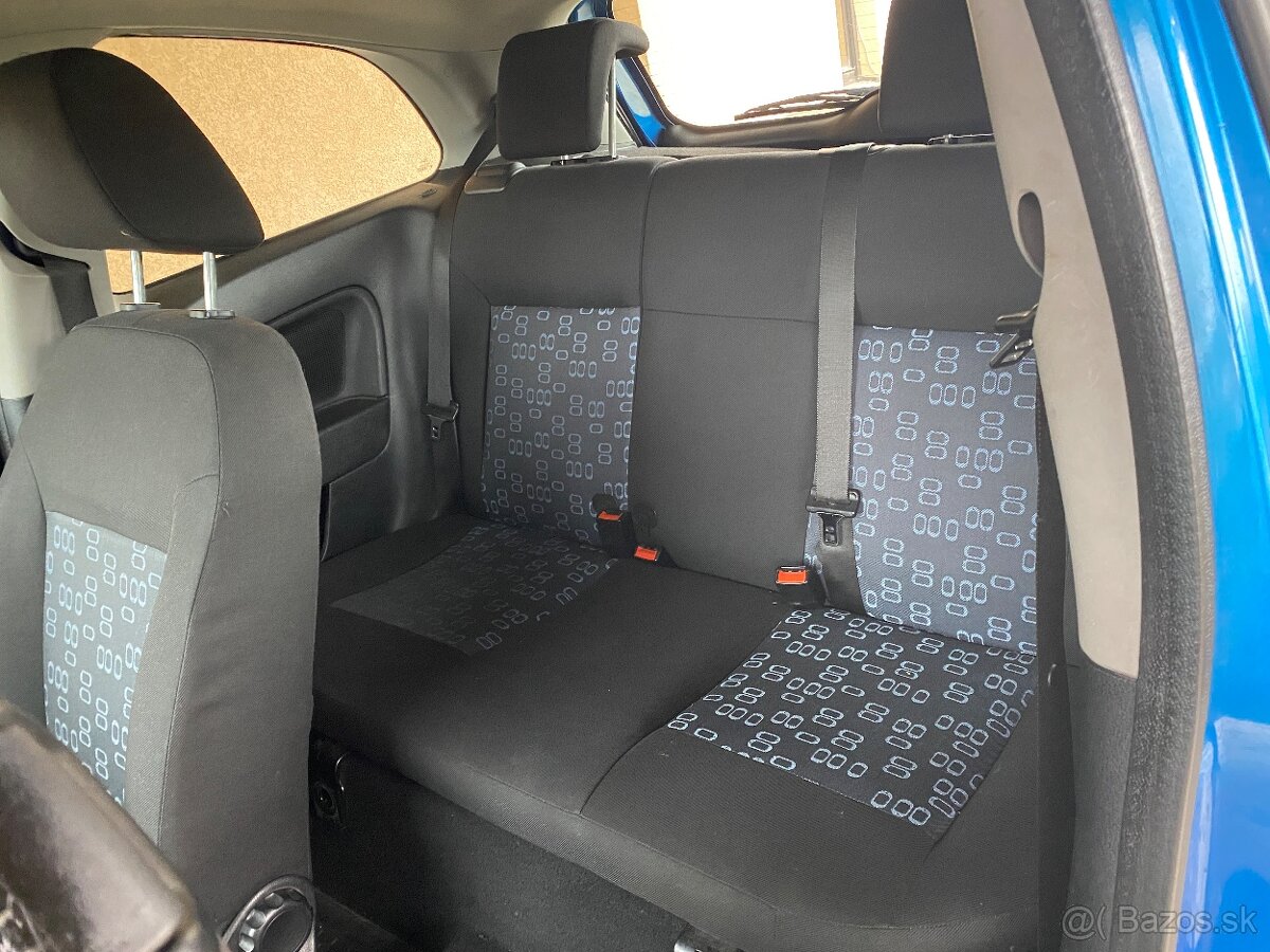 Ford fiesta 2006 1.3 benzín - 6