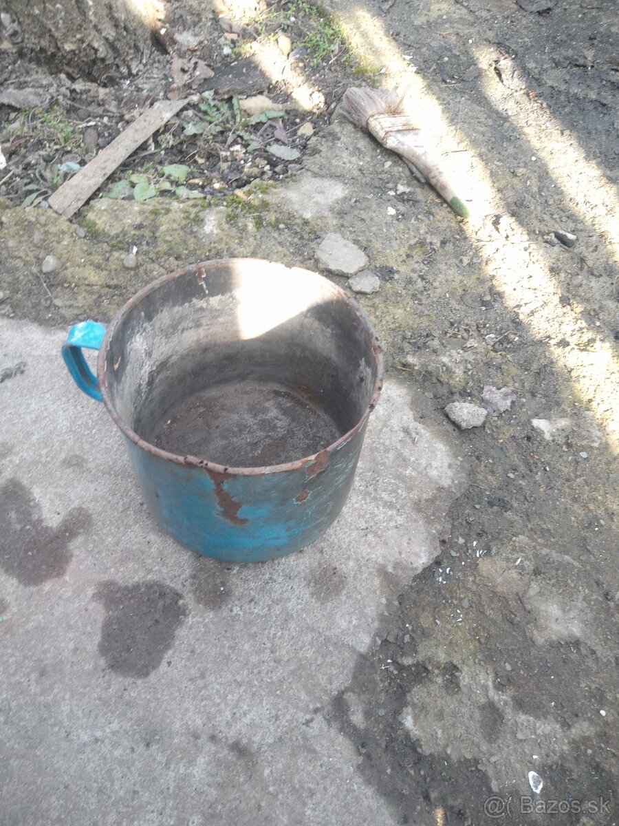 Staré hrnce znak uhorsky - 6