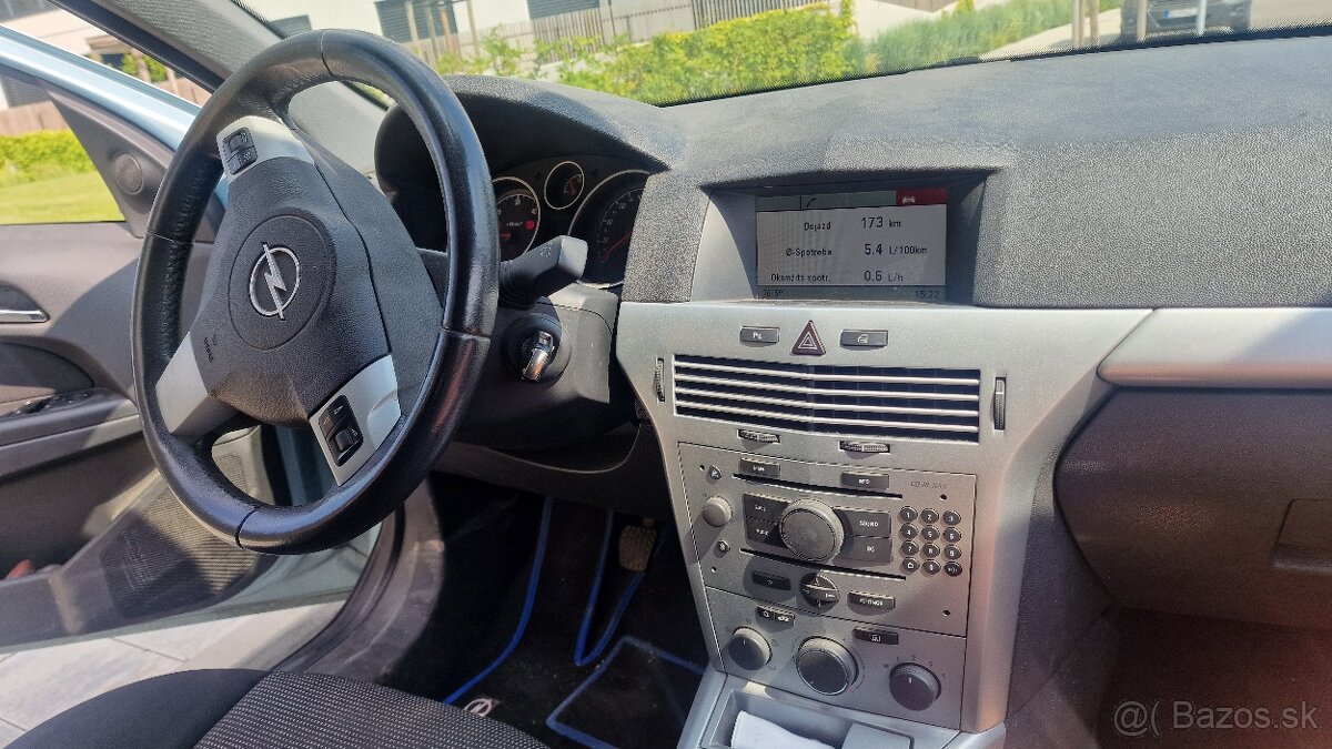 Opel Astra H Caravan 1.7cdti - 6