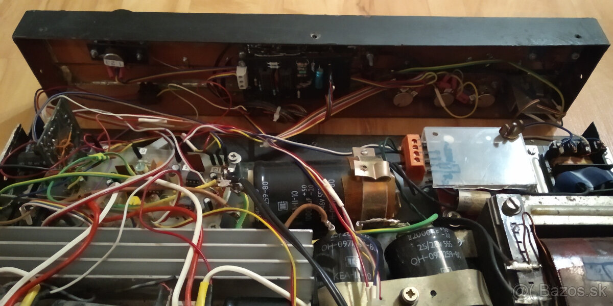 Predám stereo audio zosilňovač / krabicu - 6