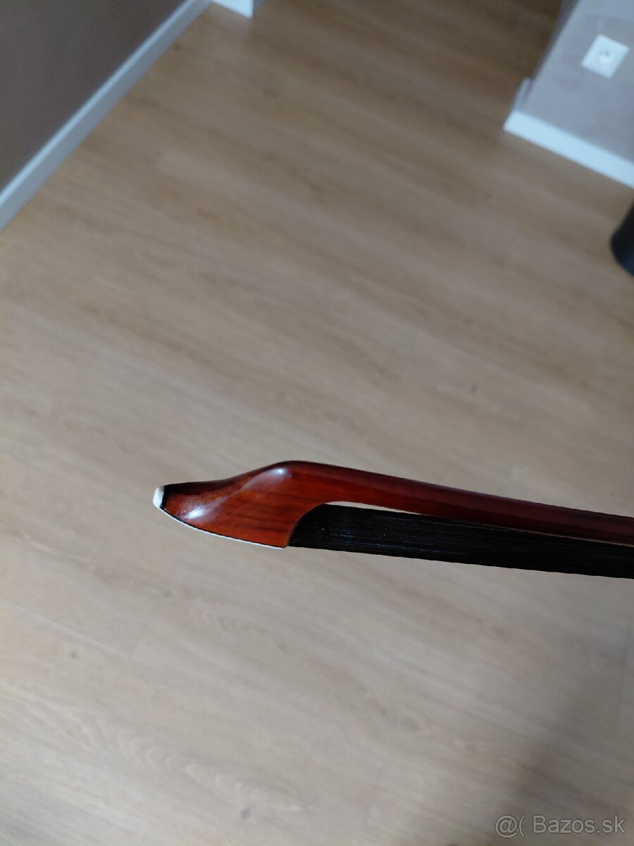 Slacik na kontrabas - 6