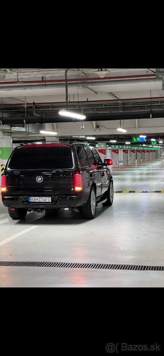 Cadillac Escalade 6.0 V8 - 6