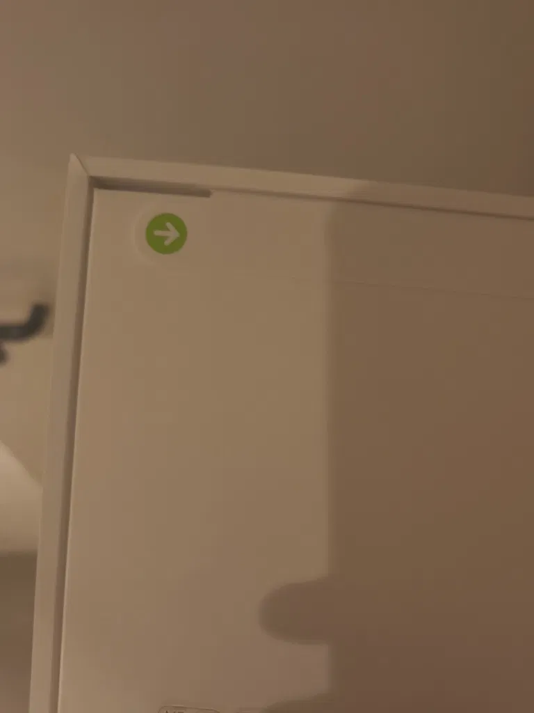 MacBook Pro M5 14,2 palce 16 GB RAM 512 SSD NOVÝ - 6