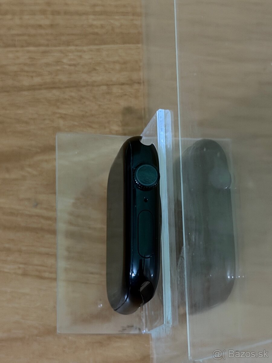 Dobrý deň Ponúkam na predaj Apple Watch 10 46mm Jet Black - 6
