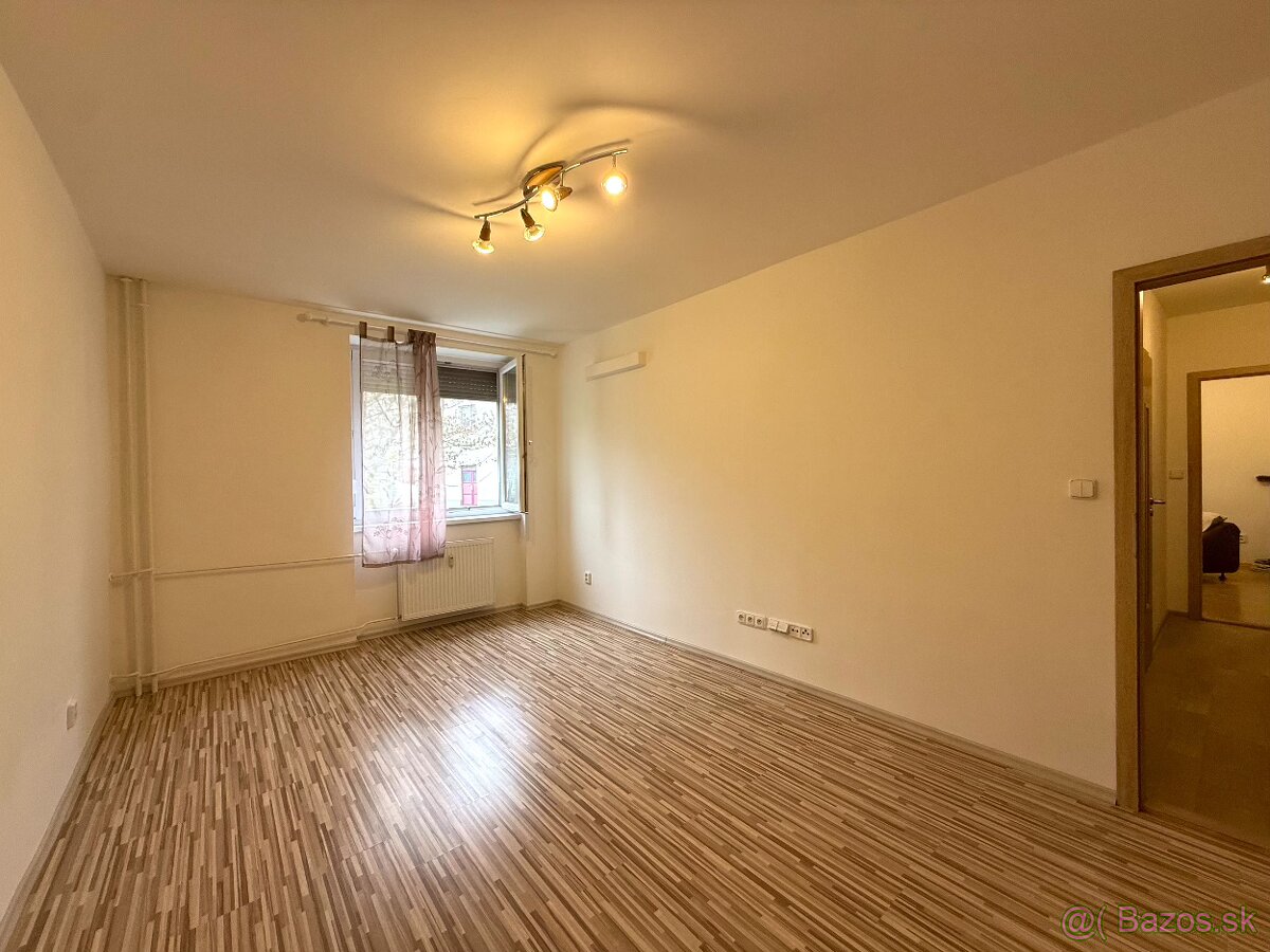 Prenájom – 2-izbový byt, Šaľa – P. Pázmaňa (ihneď voľný) - 6