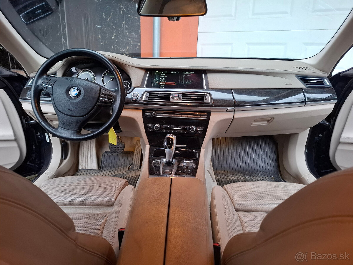 Znížená cena - Predám BMW 740d, F01, r.v. 2012, 175 tis. km - 6