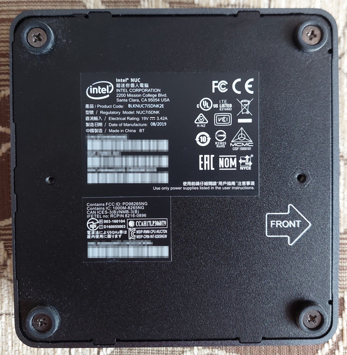 mini pocitac Intel NUC7i5DNK - 6