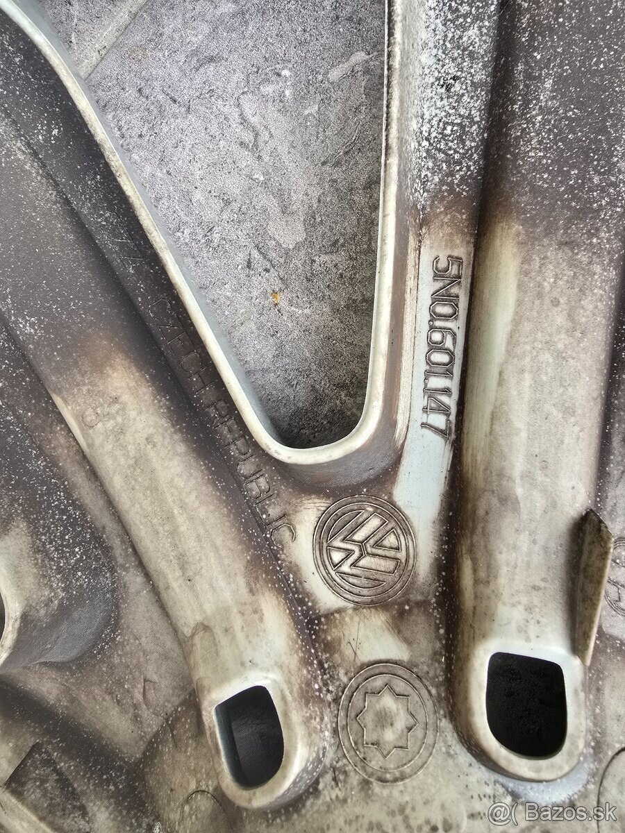 original Puklice r16 VW Tiguan - 6