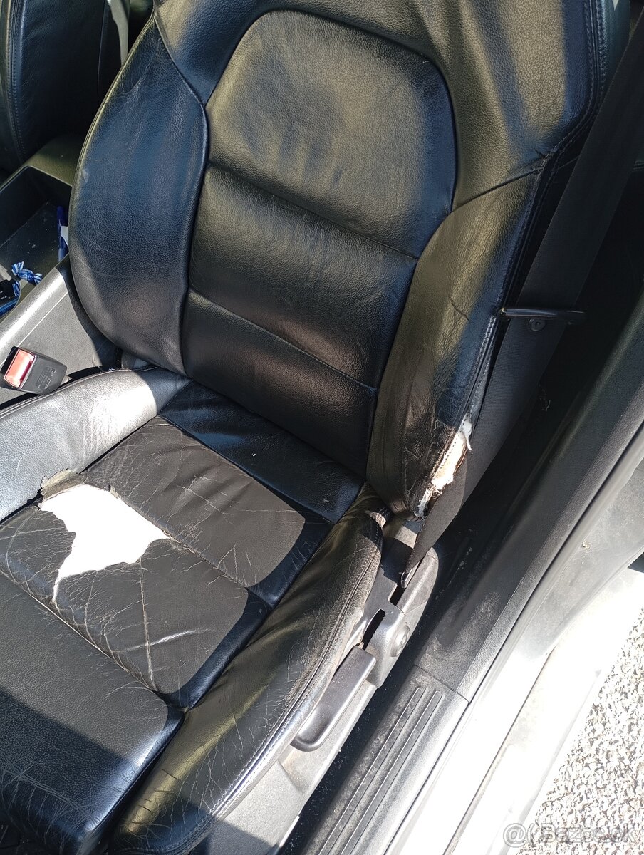 Predám náhradné diely audi A6 2005 160kw - 6