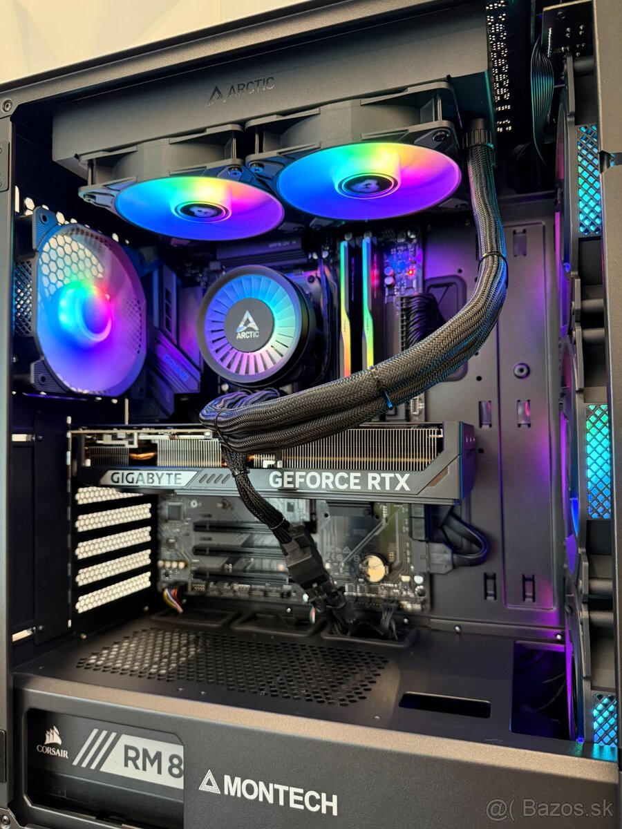 Ryzen 7 9800x3D, RTX 5070 12GB, 32GB RAM DDR5, 1TB SSD M2 - 6