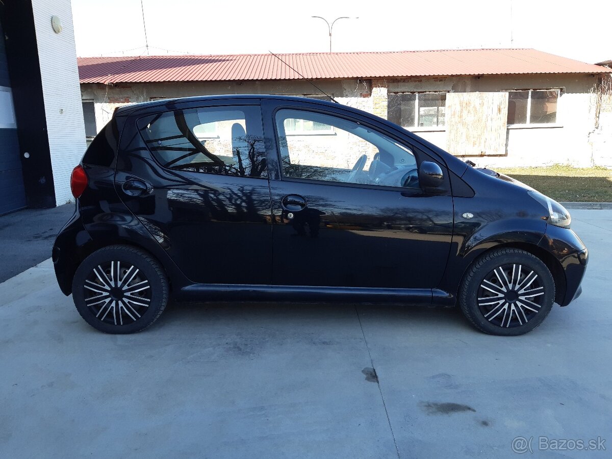 Toyota Aygo 1.0 VVT-i Cool Plus MMT - 6