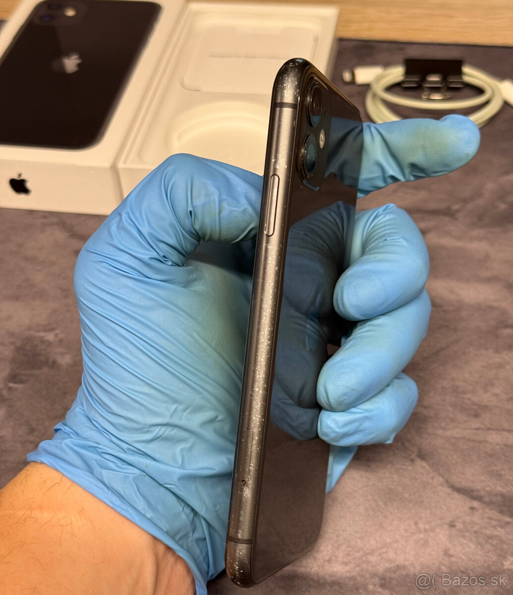 Apple iPhone 11 64 GB Black / nová batéria - 6