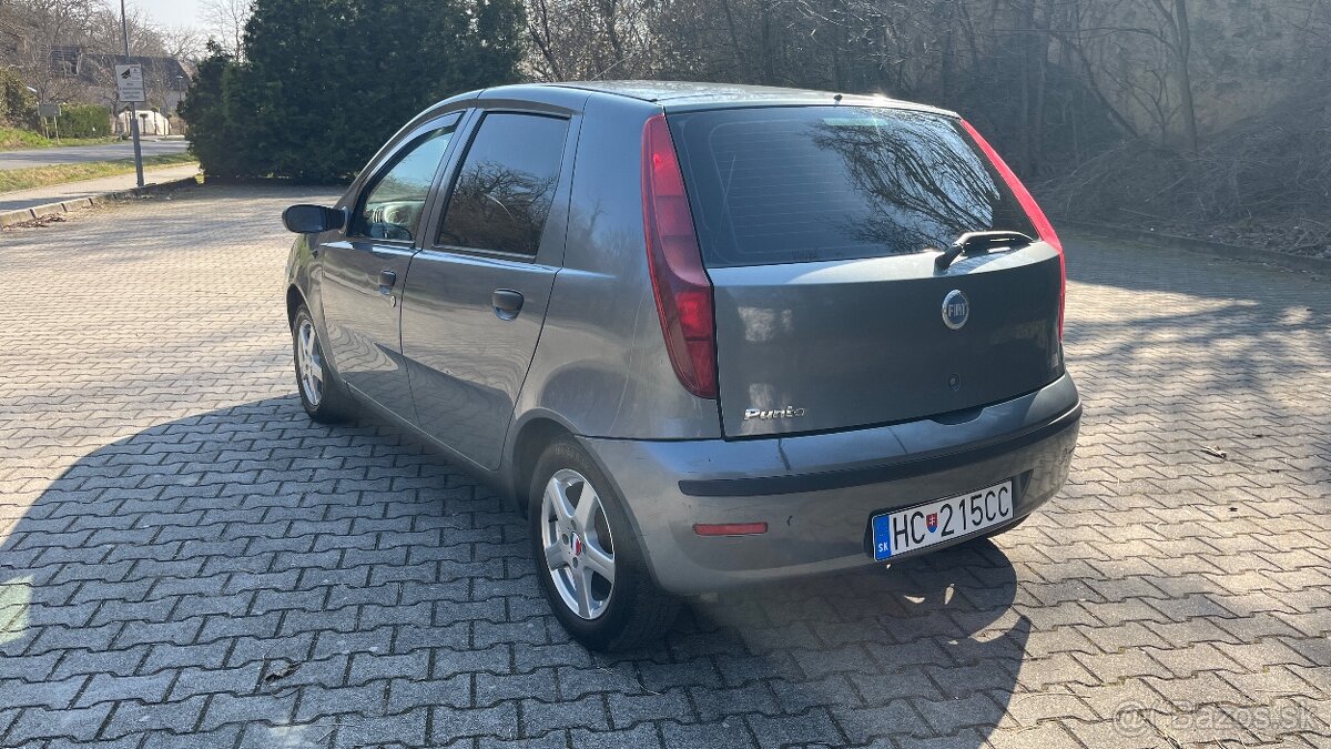 Fiat Punto 1.2 Benzín 44kw - 6