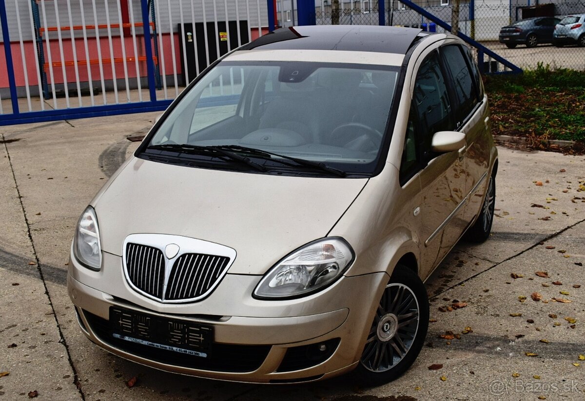 LANClA MUSA 1.4 benzin Automat 99000km - 6