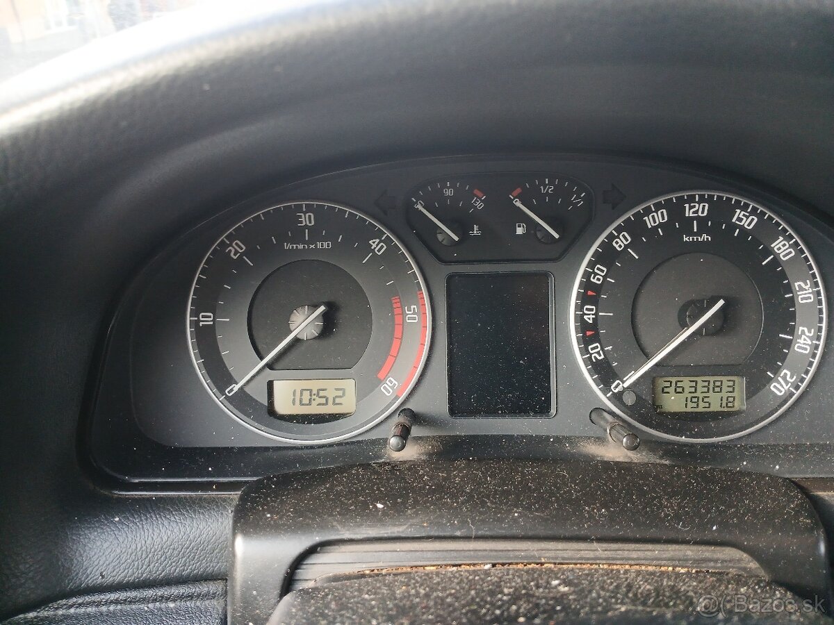 Predam vimenim Škda superb - 6