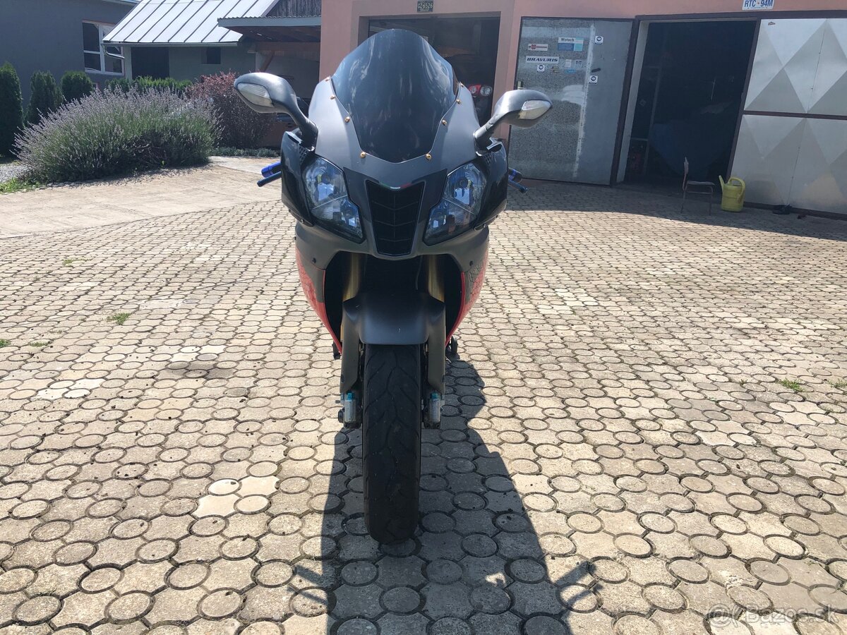 Aprilia RSV 1000 - 6
